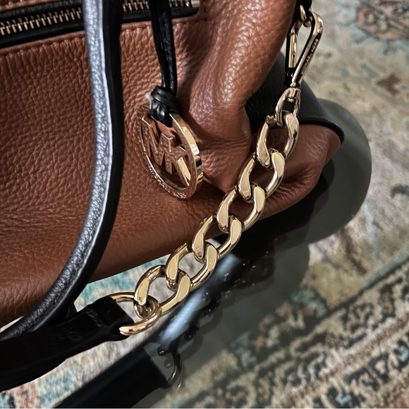 Michael Kors Leather Handbag - Picture 1 of 8